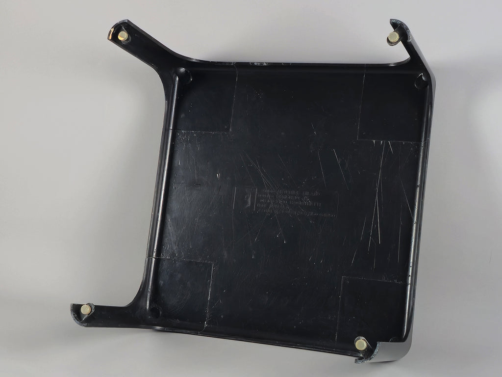 1960s MCM Artemide Milano 'Demetrio 45' black fiberglass side table by Vico Magistretti, bottom shot of the table.