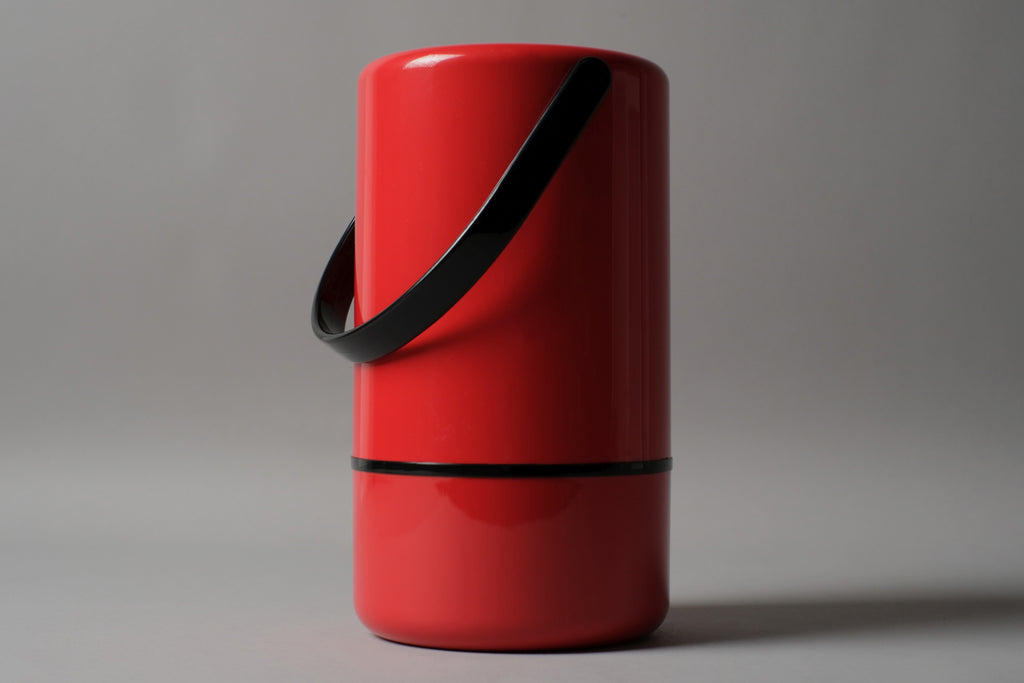 Scaroni thermo wine cooler, red ABS cylinder with black handle, Space Age design, Italy 1970s