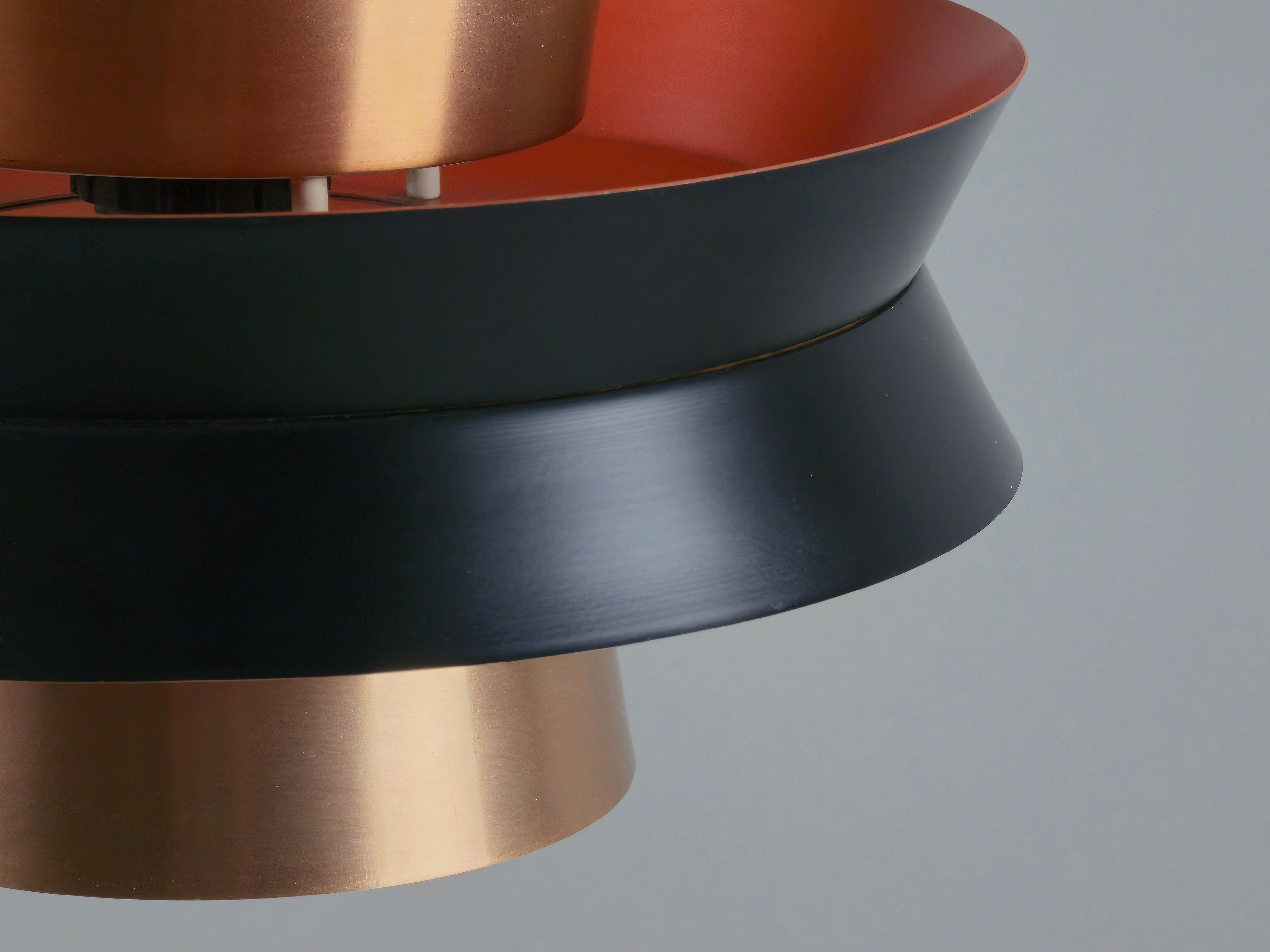 shot of the right side of the trava light