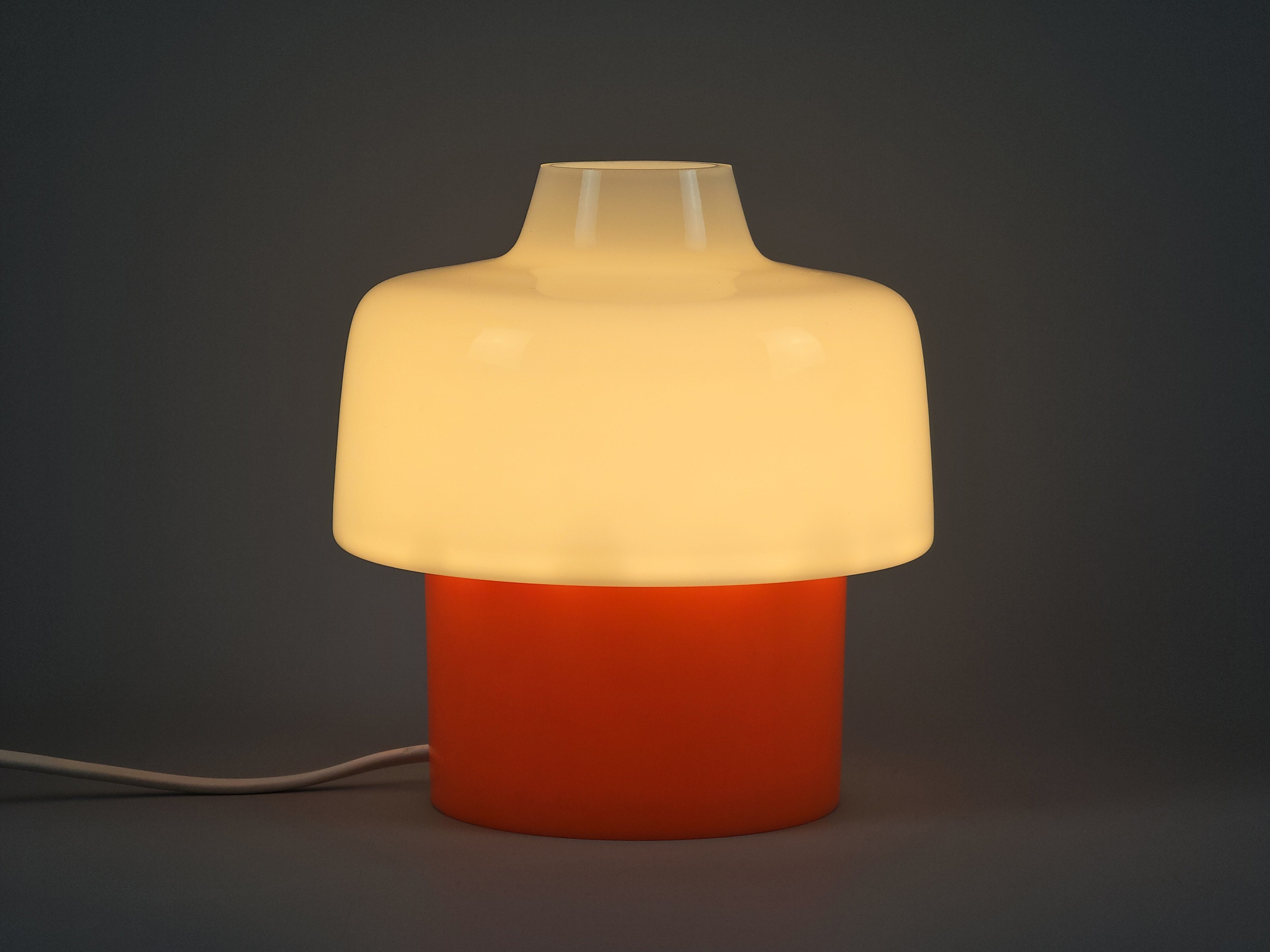 space age design scandinavian mushroom bedside lamp